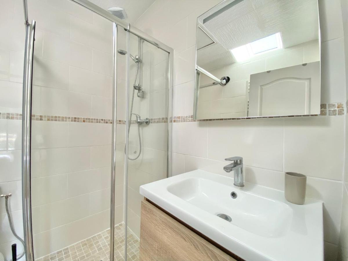 Apartamento Le St Marc - Theatre De Cornouaille - Wifi - Parking Prive - Entree Autonome Quimper Exterior foto